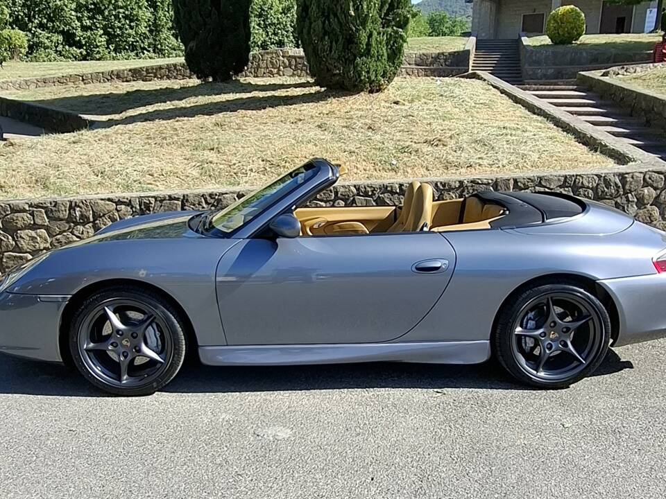 Afbeelding 3/16 van Porsche 911 Carrera 4 (2002)