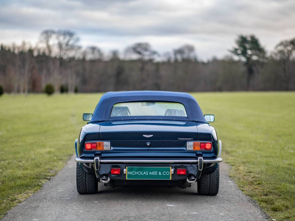 Image 51/57 de Aston Martin V8 Vantage Volante (1989)