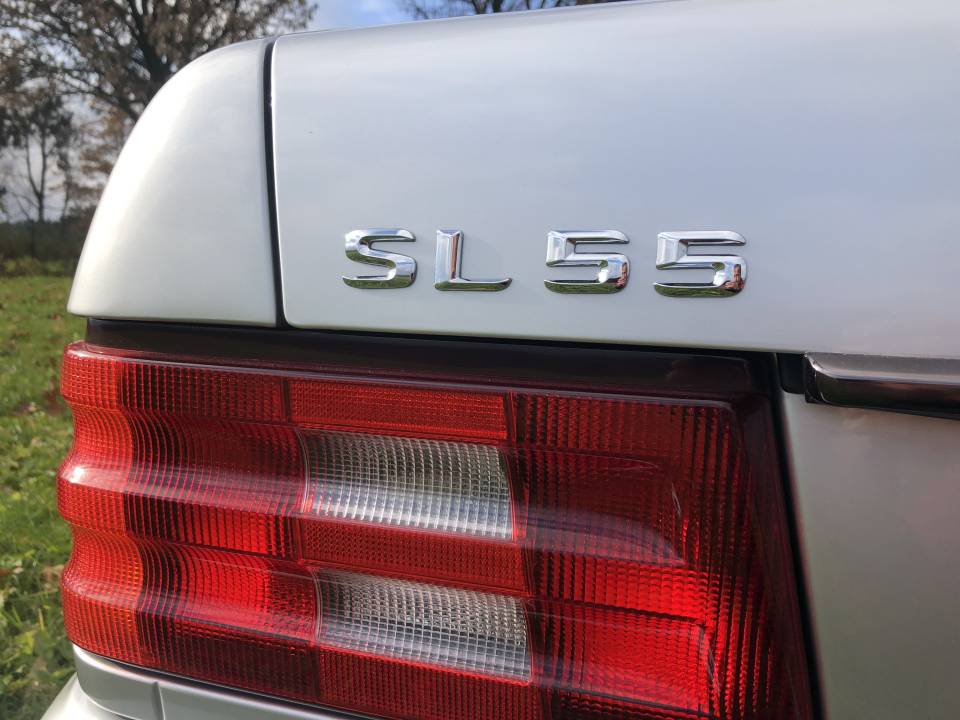 Image 18/45 de Mercedes-Benz SL 55 AMG (1999)