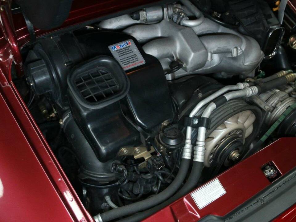Image 45/50 de Porsche 911 Carrera 4S (1996)