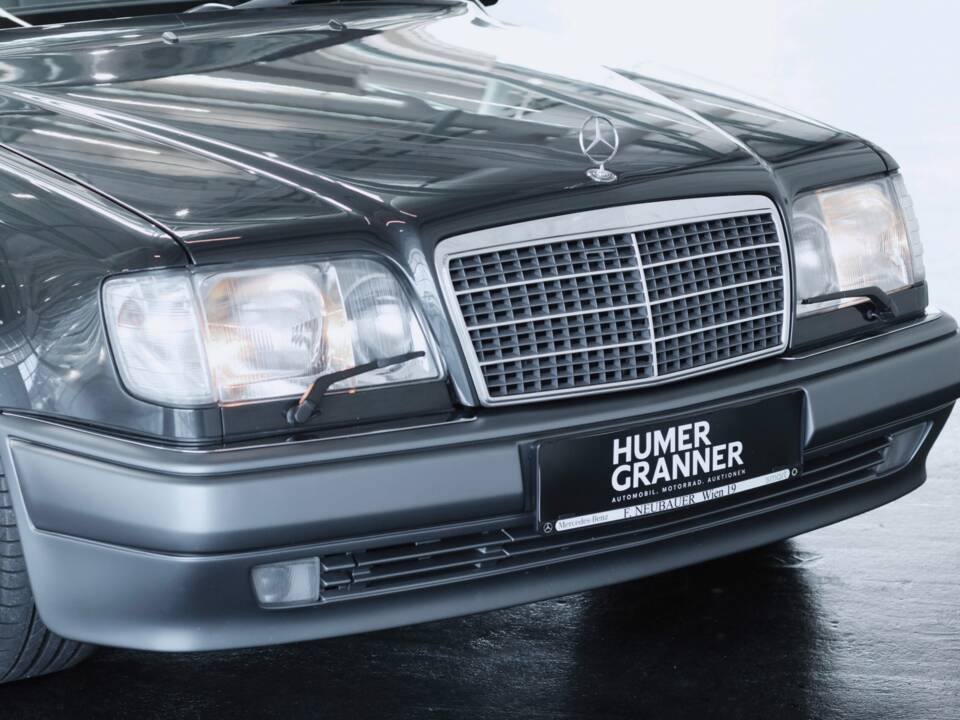Bild 11/50 von Mercedes-Benz 500 E (1993)