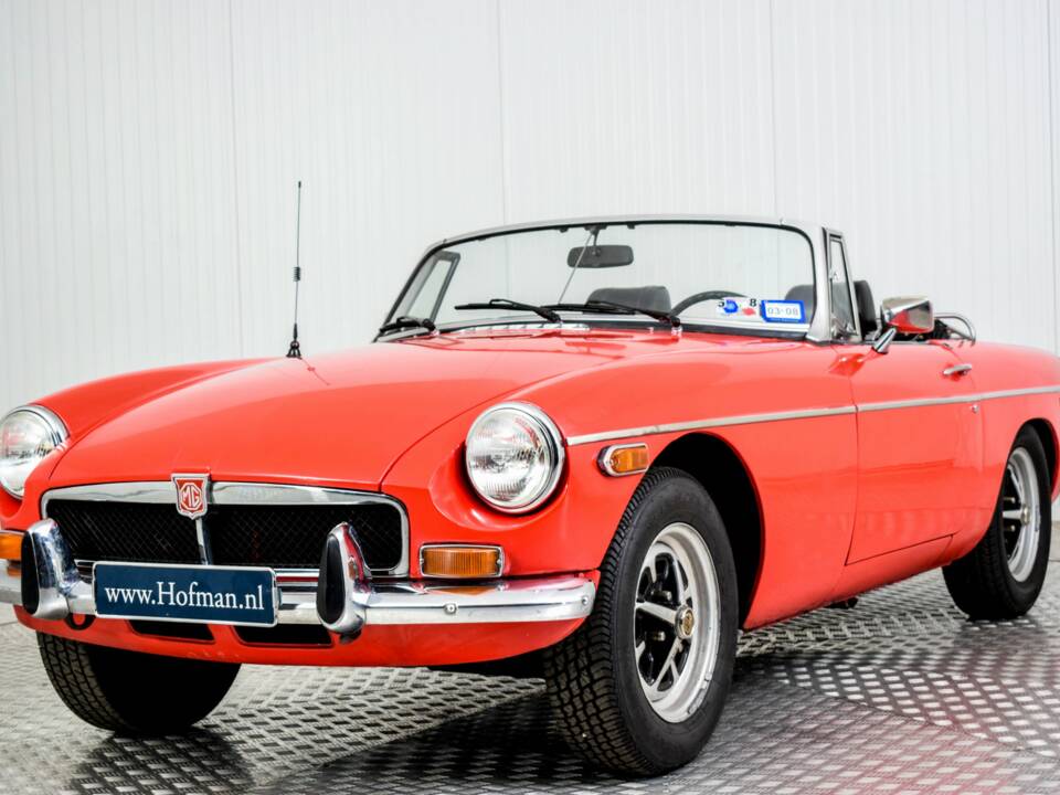 Bild 12/50 von MG MGB (1974)