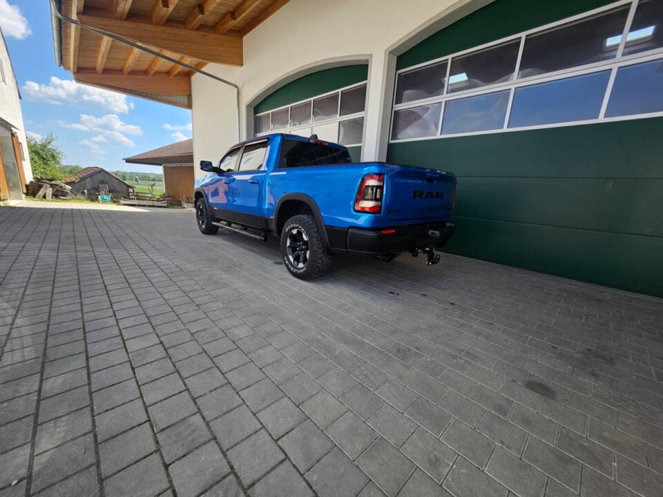 Bild 31/96 von Dodge Ram 1500 (2021)