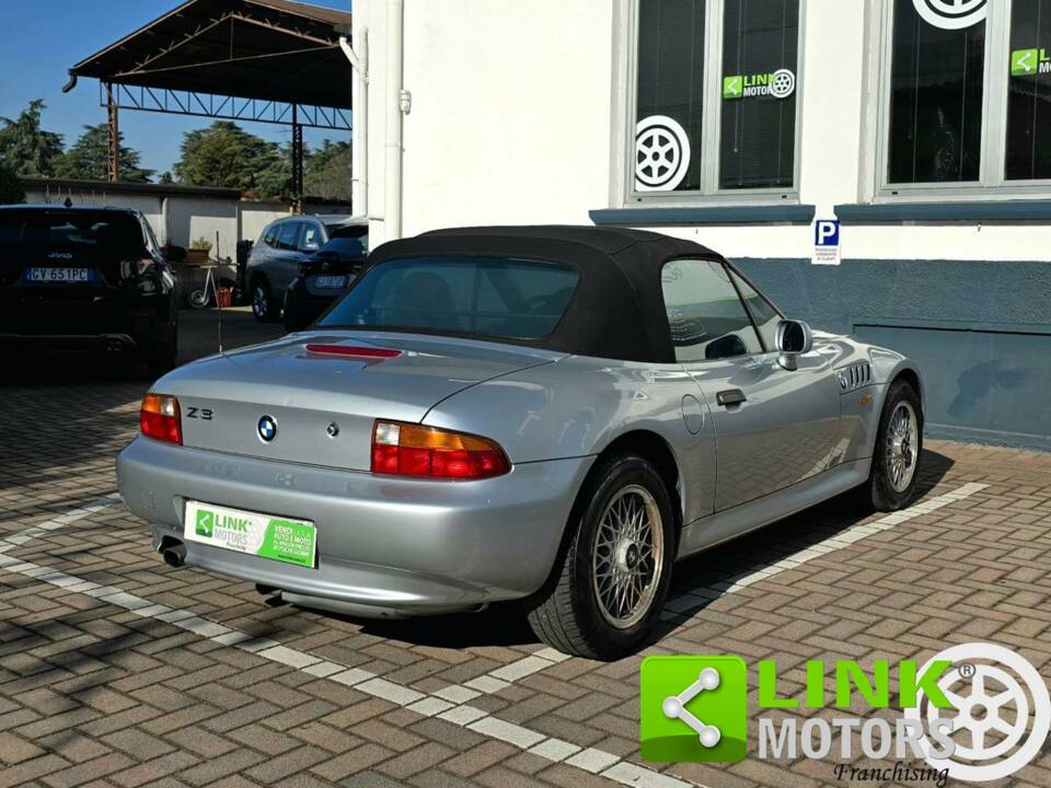 Image 7/10 of BMW Z3 1.9 (1996)