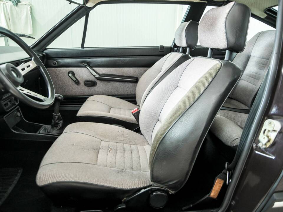 Image 20/50 of Alfa Romeo Alfasud 1.3 Sprint (1984)