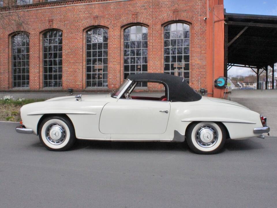 Immagine 4/15 di Mercedes-Benz 190 SL (1959)