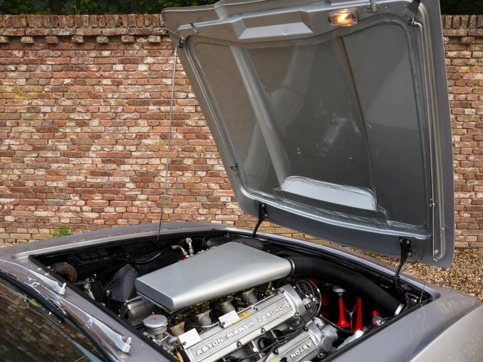 Afbeelding 42/50 van Aston Martin V8 (1974)