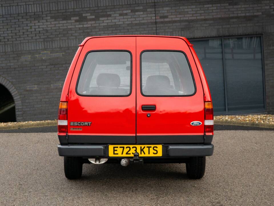 Imagen 7/20 de Ford Escort 1.6 Laser Van (1988)