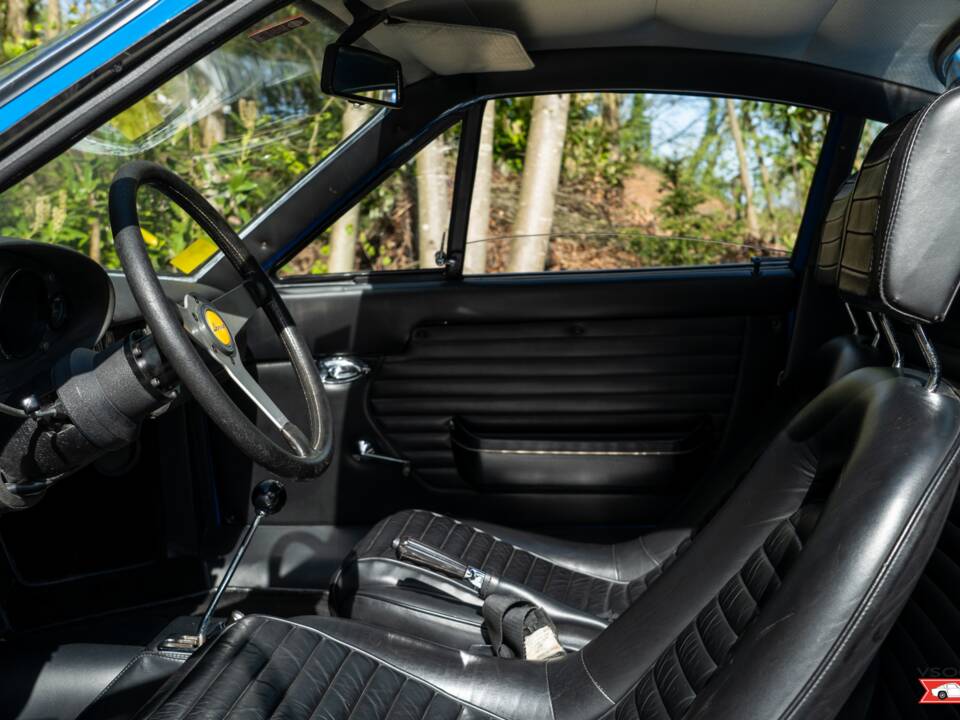 Bild 15/34 von Ferrari Dino 246 GT (1971)