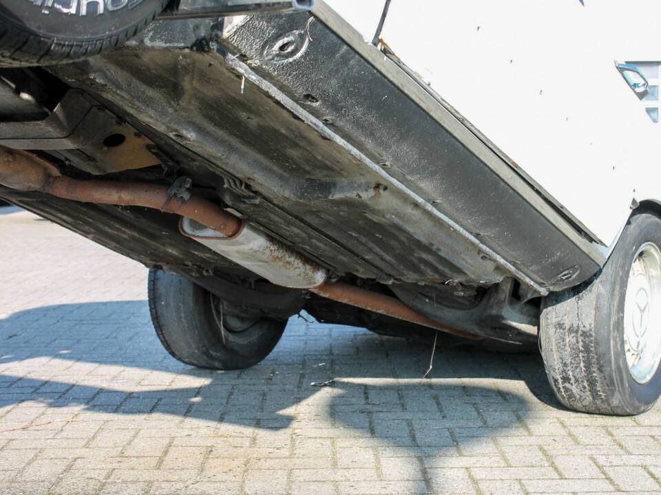 Bild 39/43 von Mercedes-Benz 380 SL (1982)