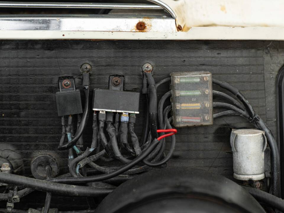 Bild 46/50 von Mercedes-Benz 220 S (1967)