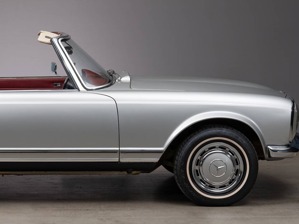 Bild 11/44 von Mercedes-Benz 280 SL (1970)