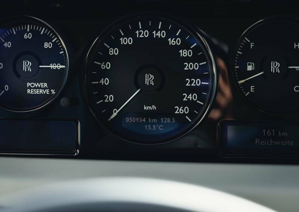 Image 9/15 de Rolls-Royce Phantom Coupé (2011)