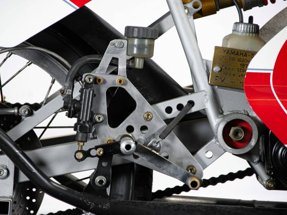Immagine 33/50 di Yamaha TR 3 (1974)