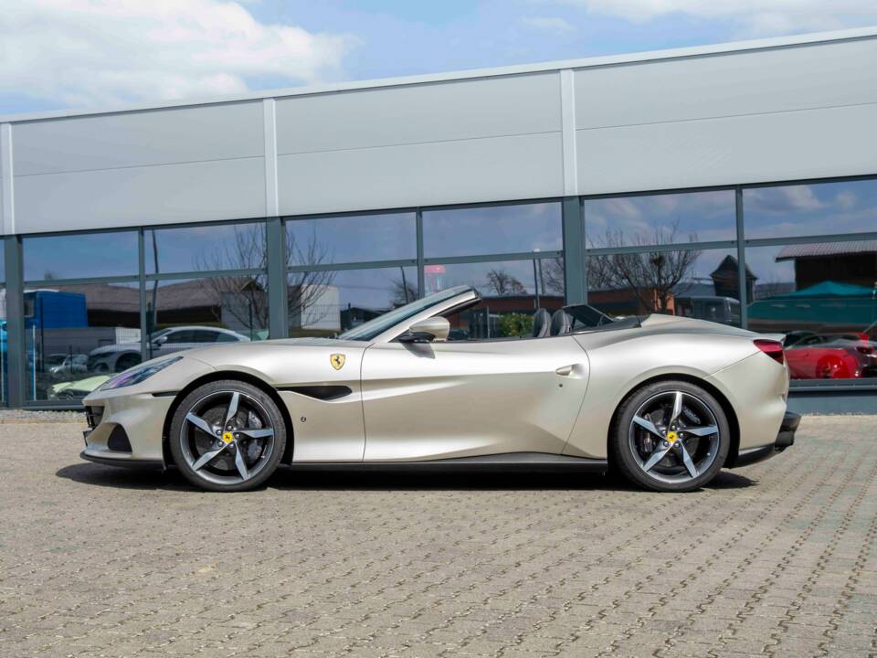 Image 6/44 of Ferrari Portofino M (2022)