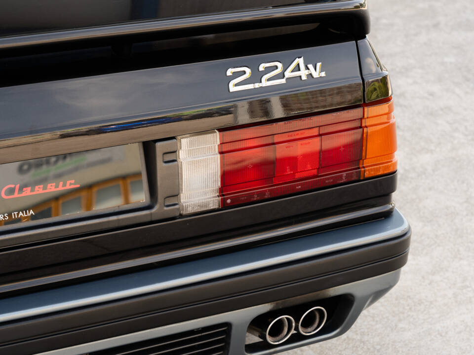 Image 17/73 of Maserati Biturbo 2.24V (1992)
