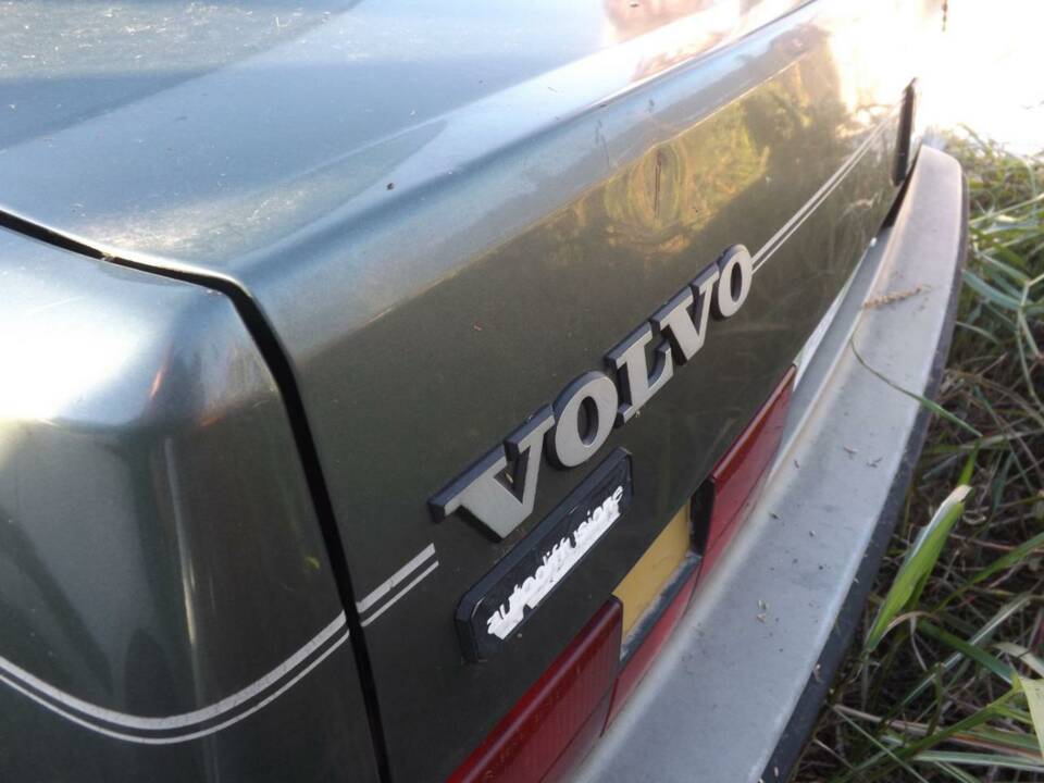 Immagine 16/50 di Volvo 360 GLE (1986)