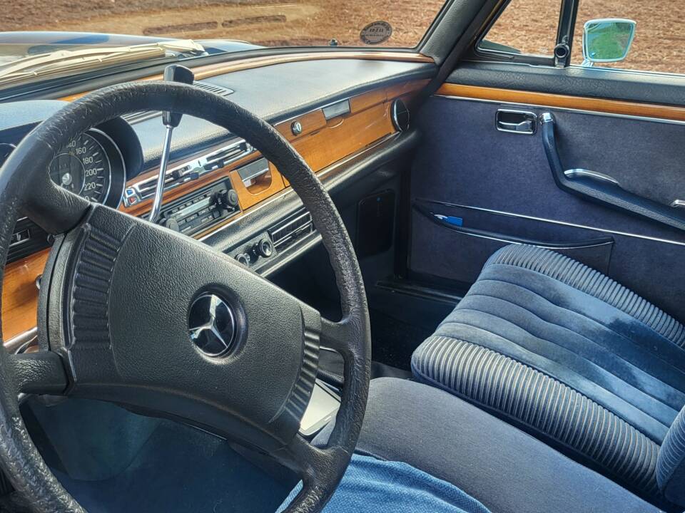 Afbeelding 6/9 van Mercedes-Benz 300 SEL 3.5 (1971)