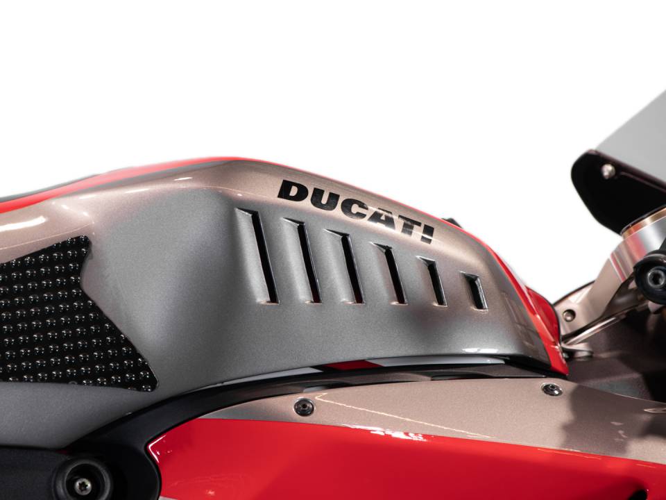 Bild 23/49 von Ducati DUMMY (2013)