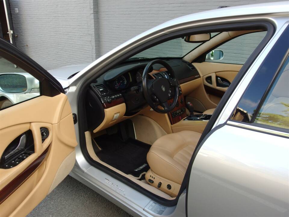 Bild 32/99 von Maserati Quattroporte 4.2 (2007)