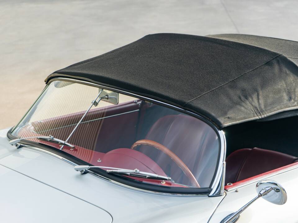 Image 49/52 of Porsche 356 A 1600 S Speedster (1957)