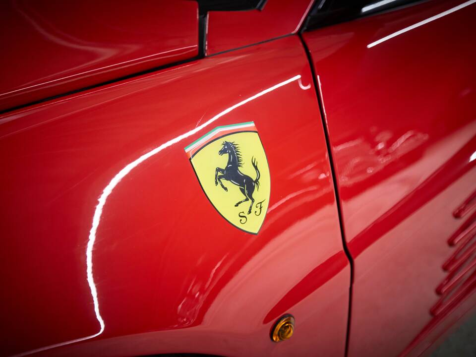 Bild 32/100 von Ferrari F 512 M (1995)