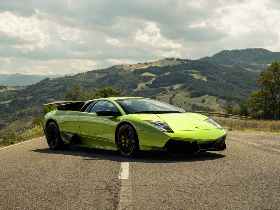Image 3/25 de Lamborghini Murciélago LP670-4 SV (2009)