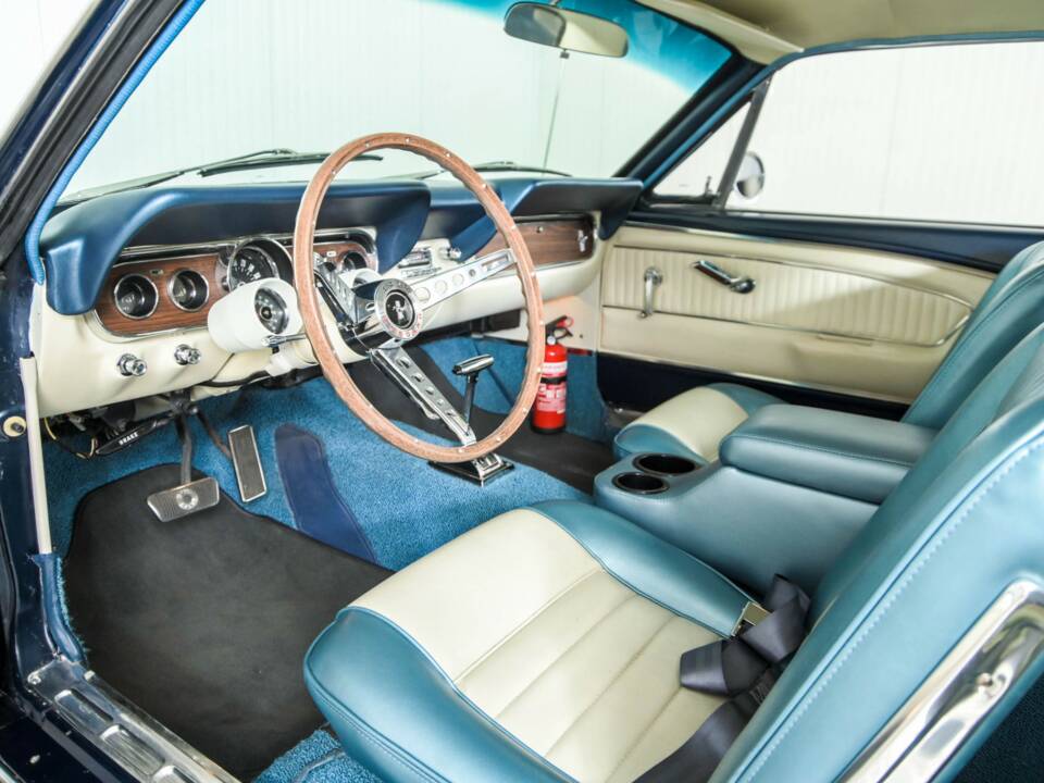 Image 11/50 of Ford Mustang 289 (1966)