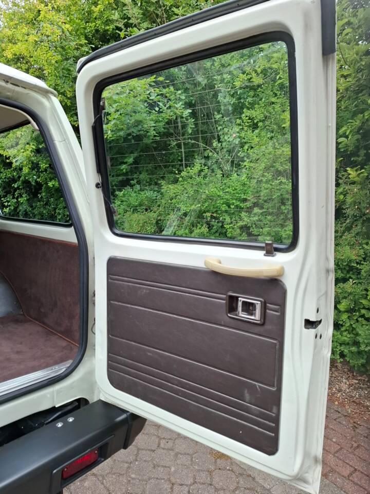 Imagen 18/32 de Toyota Land Cruiser HJ 60 (1986)