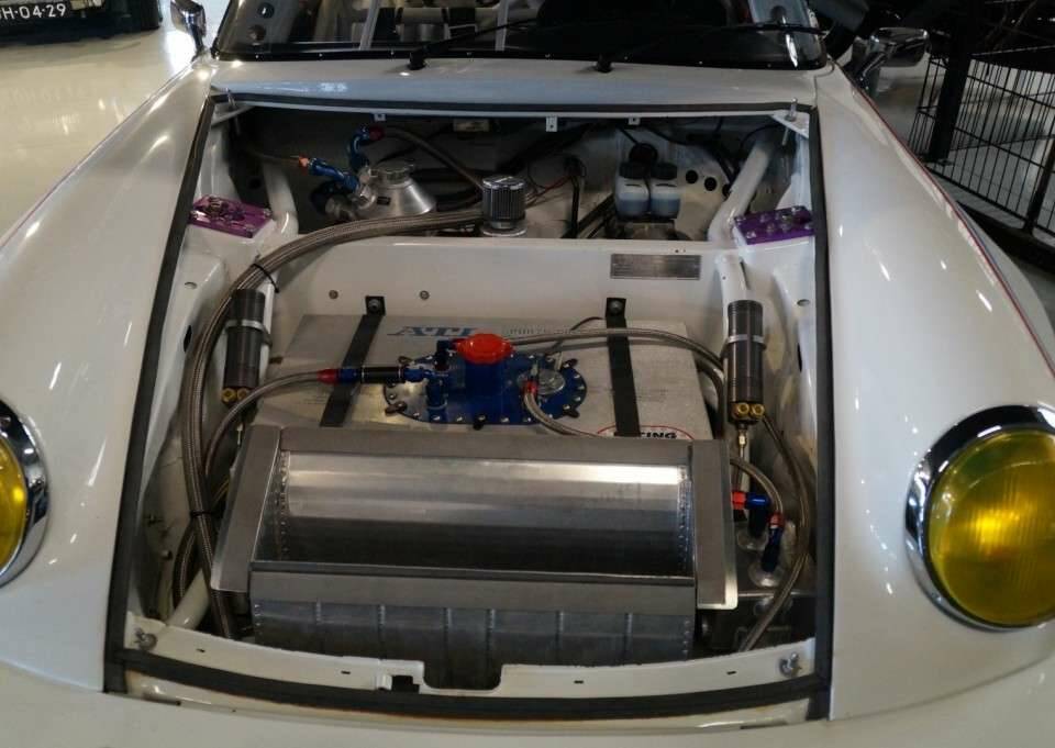 Image 19/50 of Porsche 911 GT3 RSR (1977)