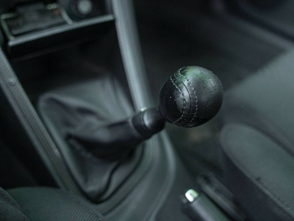Imagen 36/50 de Alfa Romeo 156 2.5 V6 (2000)