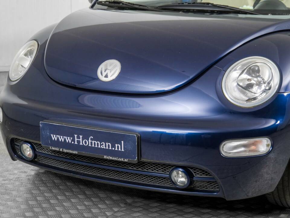 Immagine 18/50 di Volkswagen New Beetle 1.6 (2004)