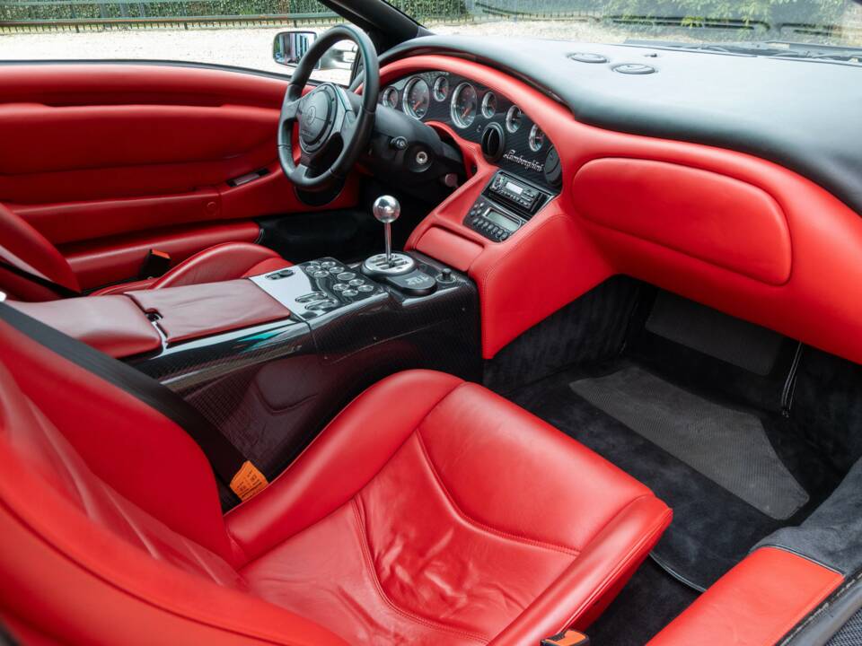 Imagen 38/50 de Lamborghini Diablo VT 6.0 (2001)