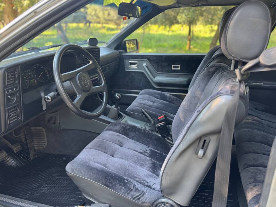 Bild 20/41 von Opel Monza 3,0 E (1983)