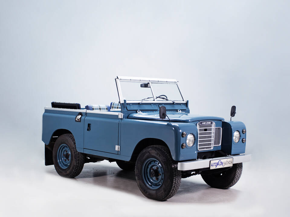 Bild 4/29 von Land Rover 88 (1980)