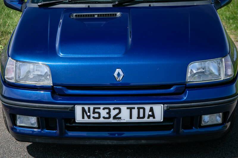 Imagen 35/44 de Renault Clio I Williams (1995)
