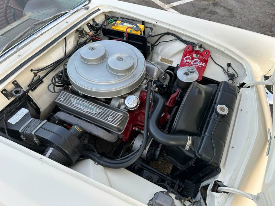 Image 10/18 of Ford Thunderbird (1957)