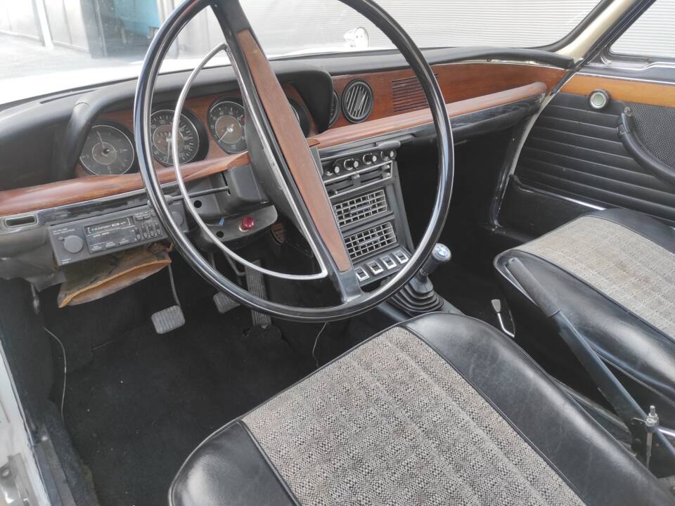 Bild 2/5 von BMW 2000 CS (1968)