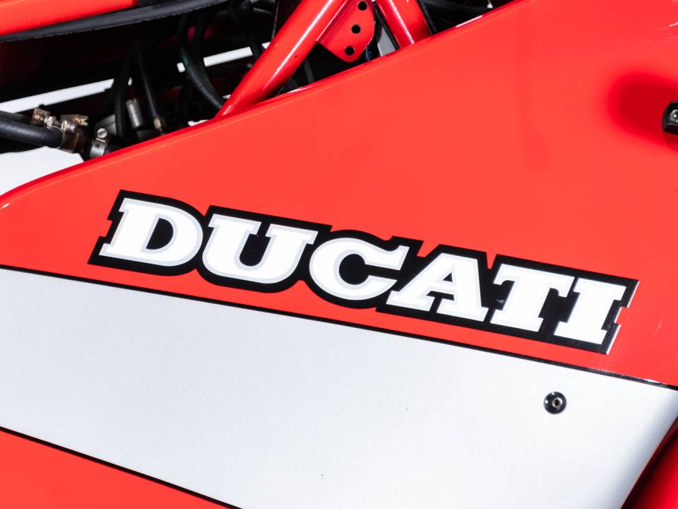 Image 15/46 of Ducati DUMMY (1989)