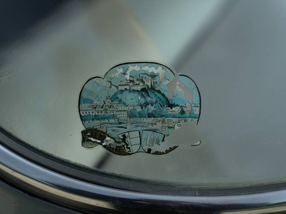 Image 16/50 of Dodge Coronet "Red Ram" (1953)