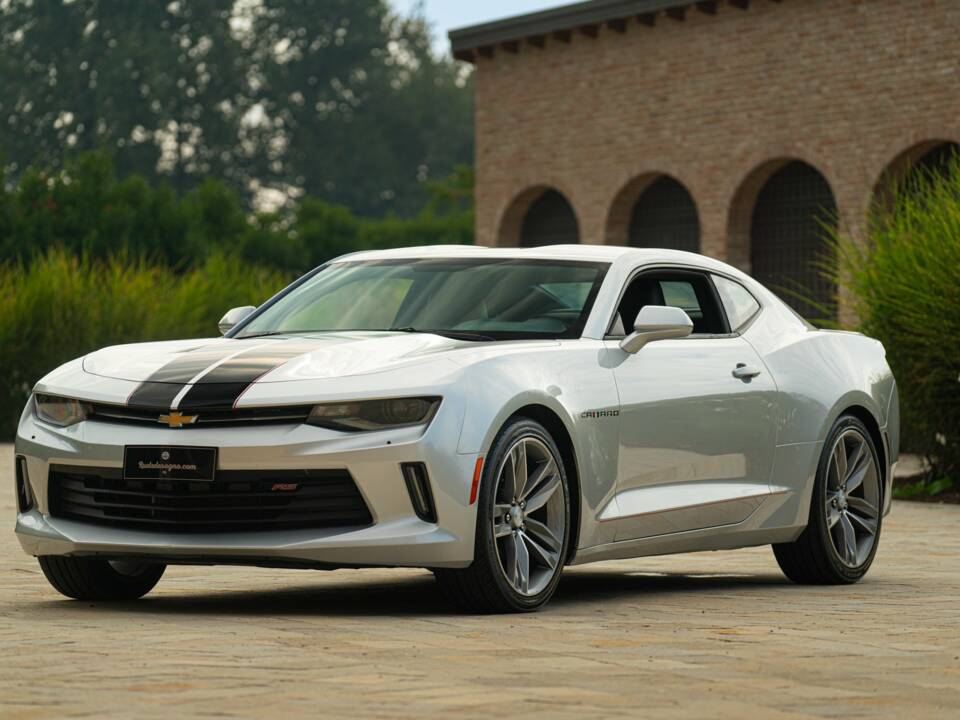 Image 9/50 of Chevrolet Camaro 2.0 Turbo (2019)