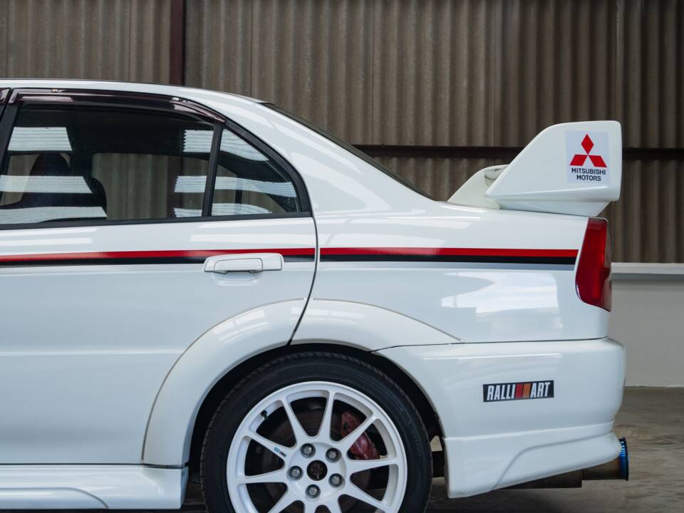 Image 32/50 de Mitsubishi Lancer Evolution VI (2000)