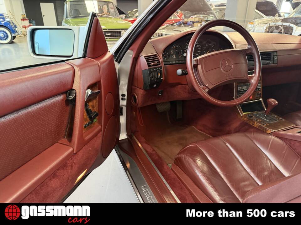 Image 5/12 de Mercedes-Benz 500 SL (1991)