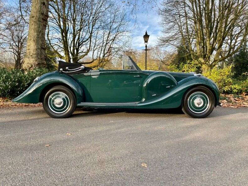 Image 7/50 of Lagonda V12 DHC (1939)