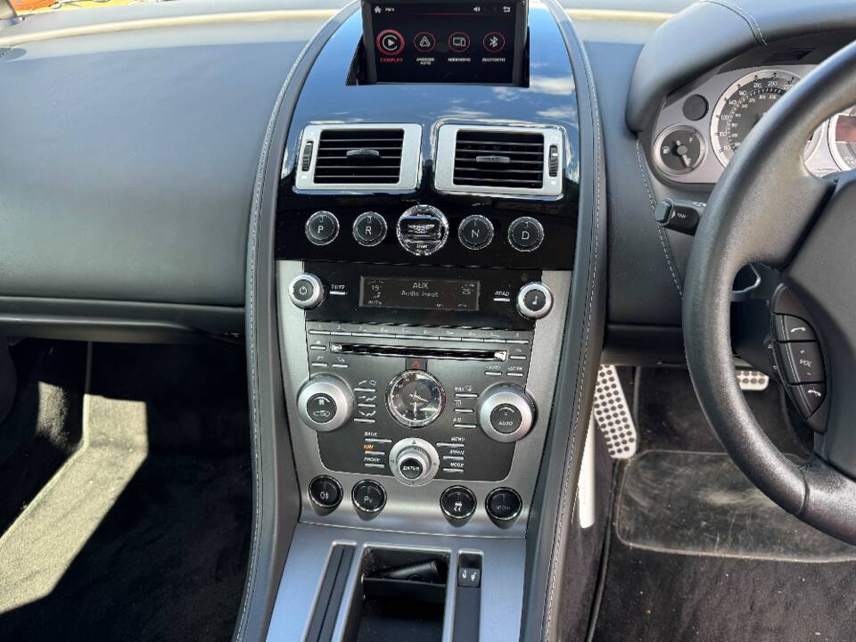 Bild 23/30 von Aston Martin DB 9 (2009)