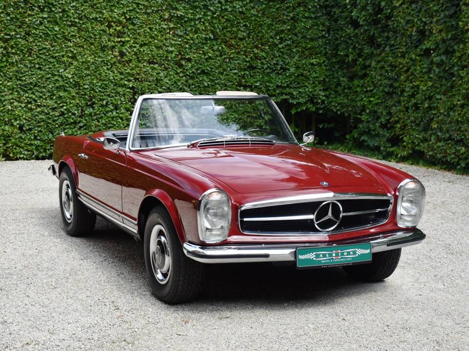 Image 18/45 of Mercedes-Benz 230 SL (1964)