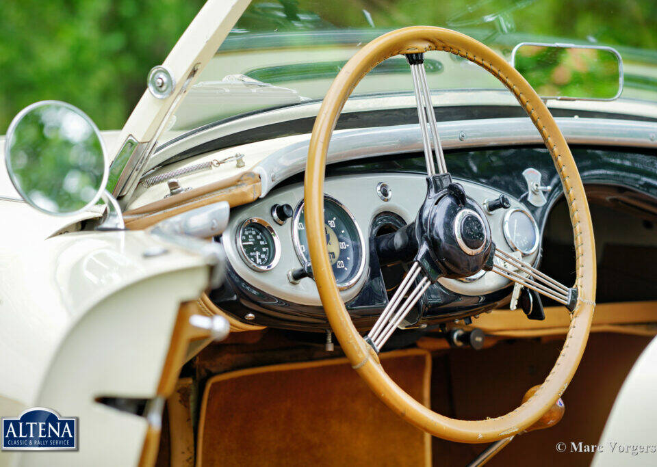 Image 6/50 de Austin-Healey 100&#x2F;4 (BN1) (1955)