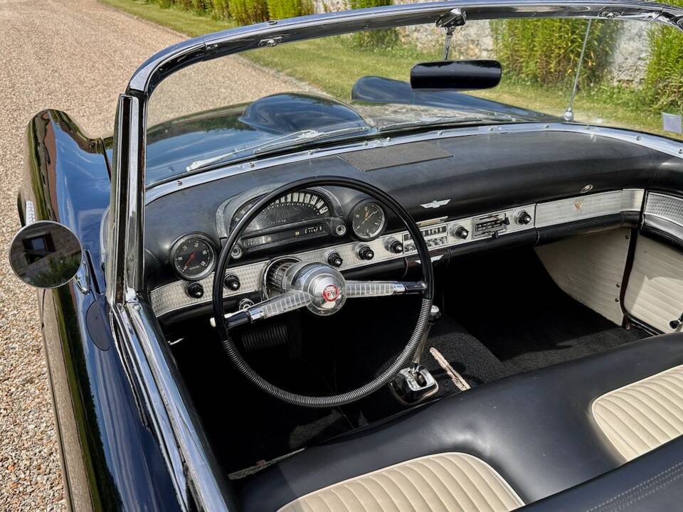 Bild 28/91 von Ford Thunderbird (1955)