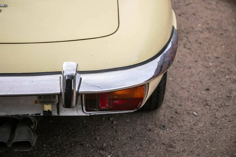Afbeelding 17/45 van Jaguar E-Type V12 (1973)