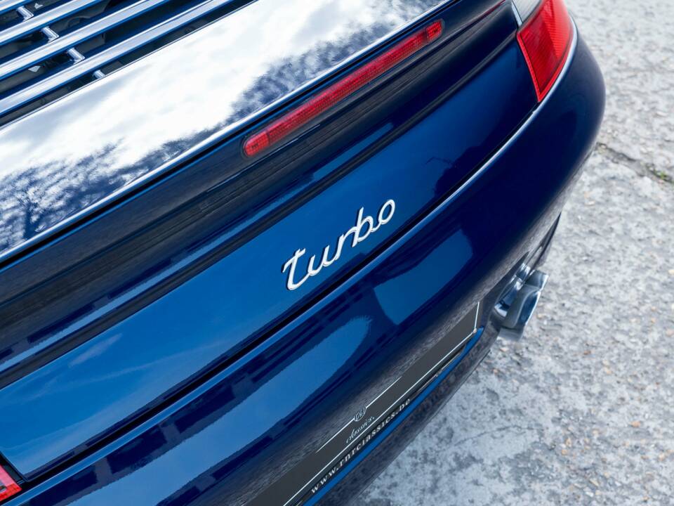 Image 23/46 of Porsche 911 Turbo (2001)